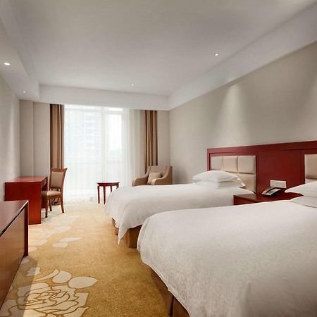 Ramada Shanghai Minhang Buitenkant foto