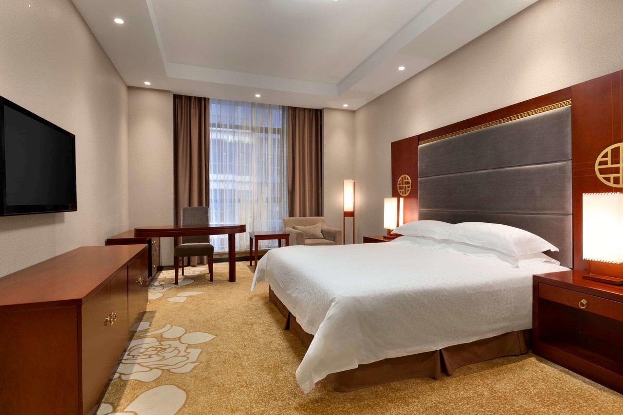 Ramada Shanghai Minhang Buitenkant foto